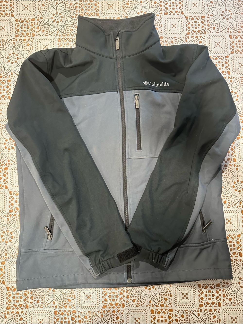 Columbia Sportswear M Black Gray Fleece Lined Softshell Jacket Y2K